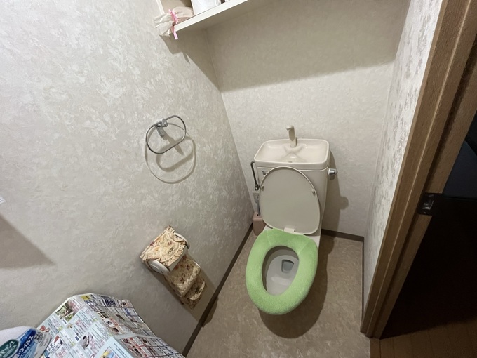 トイレ前田口