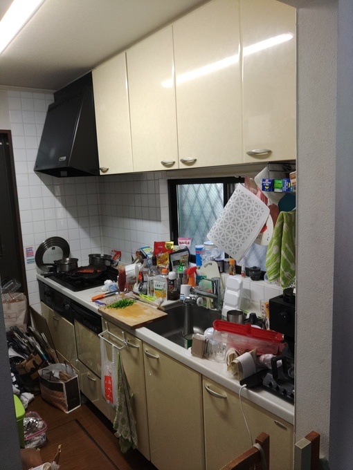 保科様キッチン前