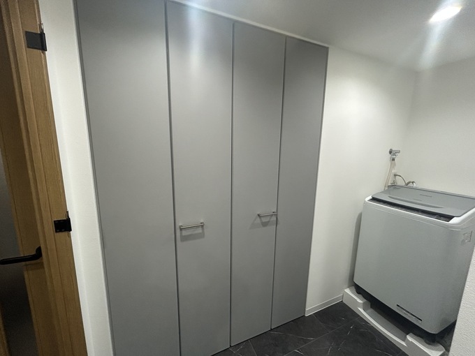 施工後 クローゼット（LIXIL ラシッサS）