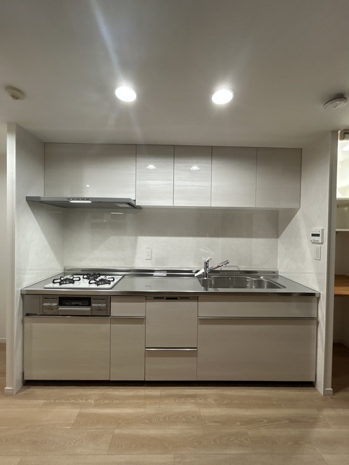 豊中市夕日丘 システムキッチンリフォーム施工後