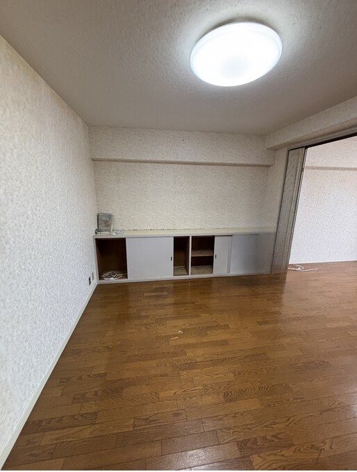マンションリフォーム施工前 LDK