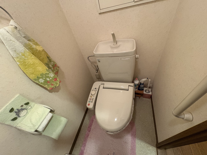 【施工前】長年使用されたトイレ空間