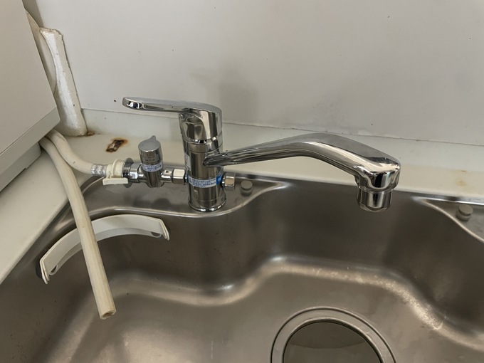 LIXILクロマーレ シングルレバー混合水栓 施工後