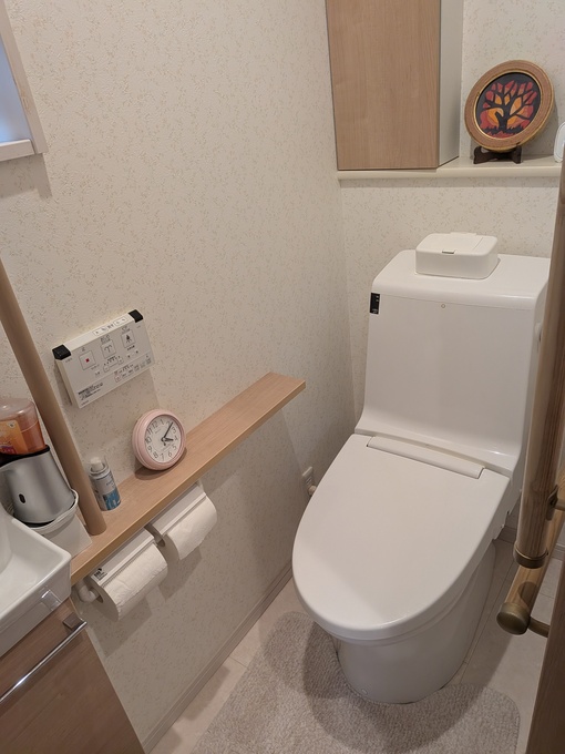 豊中市上新田 マンショントイレリフォーム施工前|INAXトイレ交換前