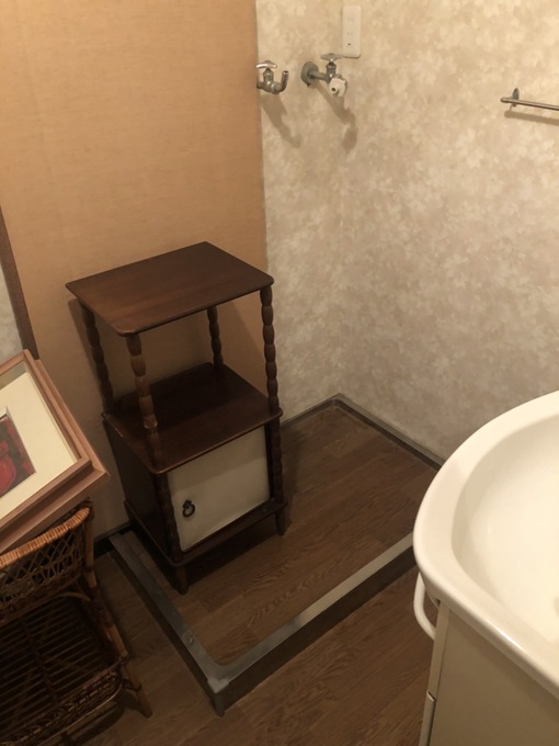 施工前｜既設洗濯パンと洗濯水栓