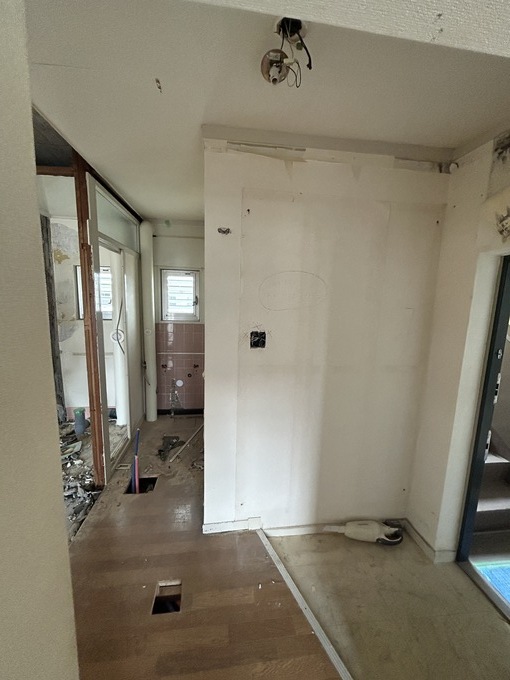 尼崎市マンションリノベーション｜床下地・壁下地造作工事①
