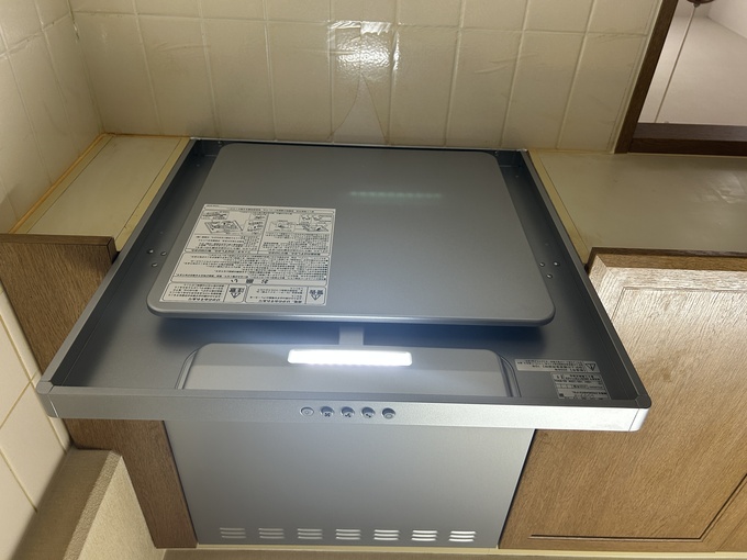 クリナップ「フラットスリムレンジフード」施工後②