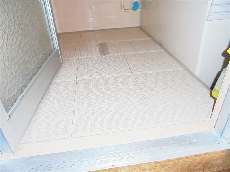 広島市安佐南区のバスルームリフォーム事例 介護保険適用商品「浴室