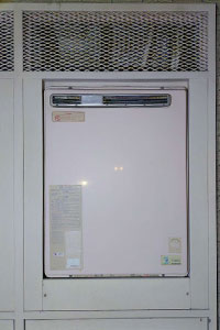 千葉市中央区 K様邸-給湯器・エコキュート交換施工前01