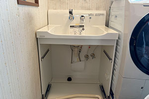 東海市 O様邸-洗面リフォーム施工中01