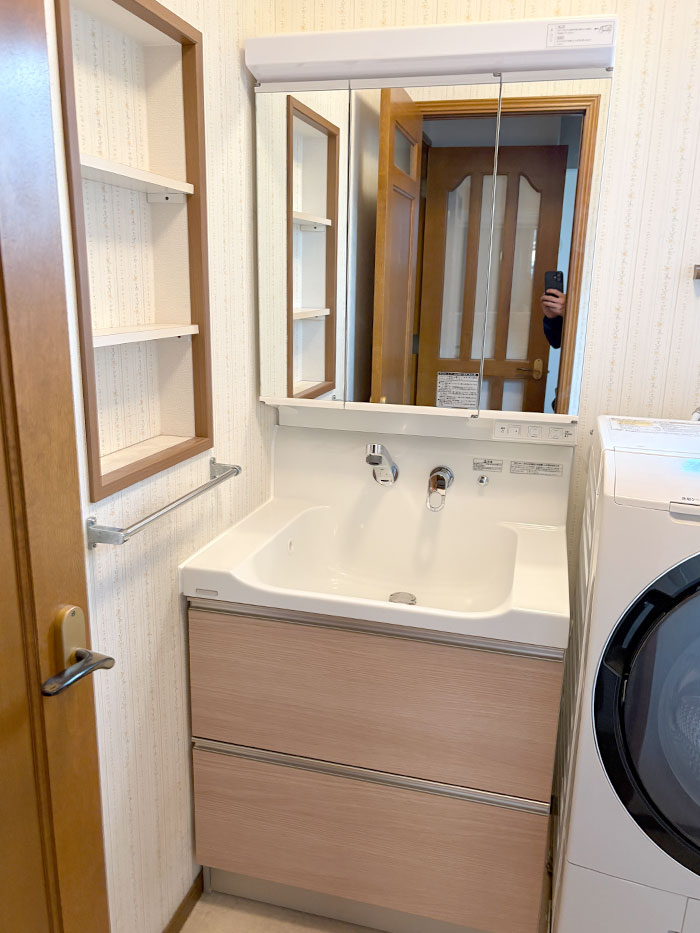 東海市 O様邸-洗面リフォーム施工後01