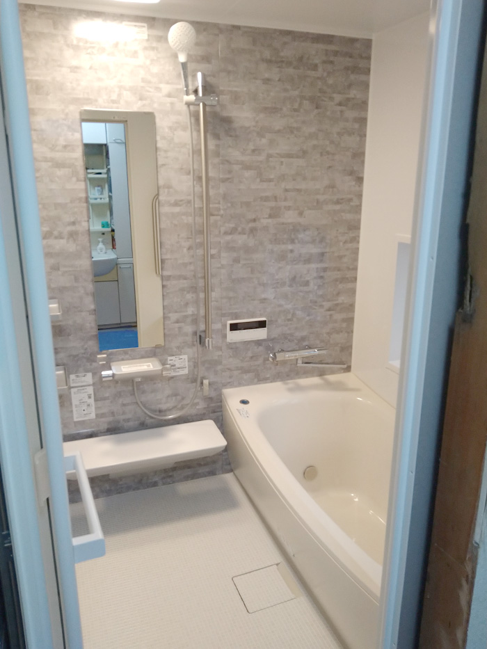 調布市 K様邸-バスルームリフォーム施工後02