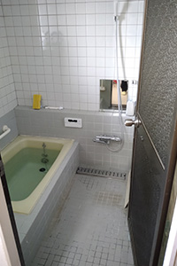 調布市 K様邸-バスルームリフォーム施工前01