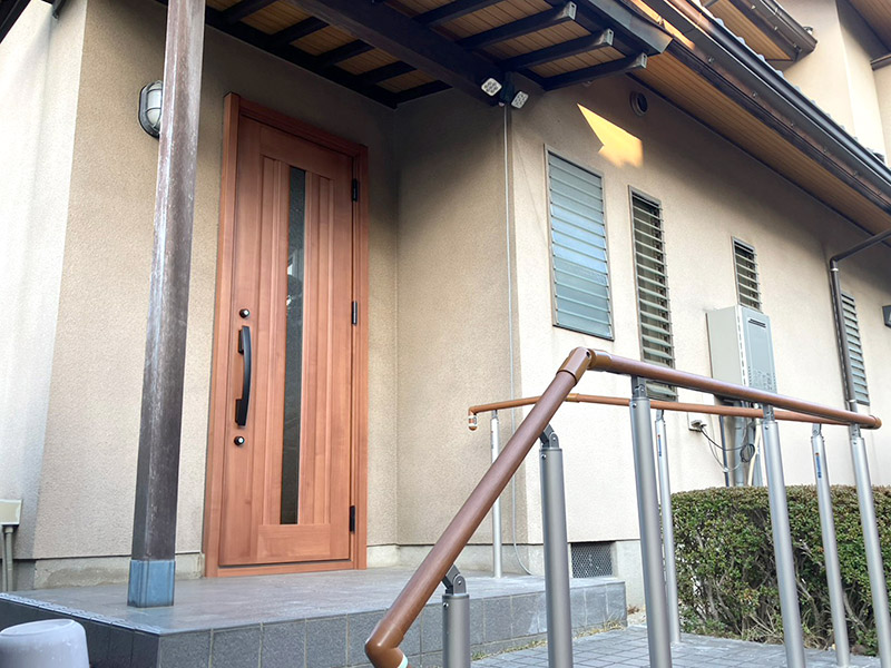 糟屋郡新宮町 S様邸-玄関ドアリフォーム施工後01