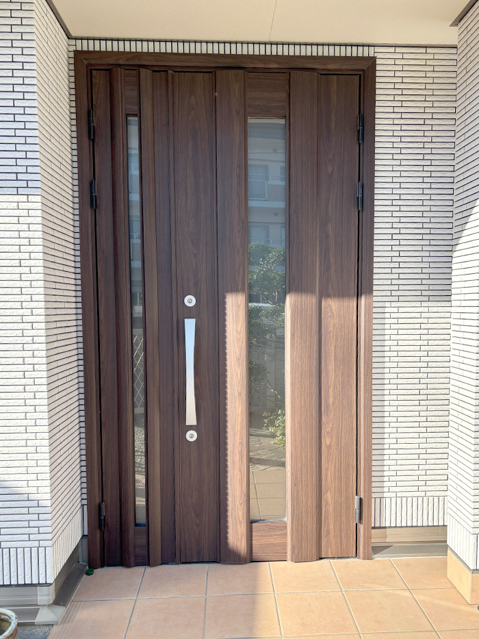 福岡市西区 M様邸-玄関ドアリフォーム施工後01