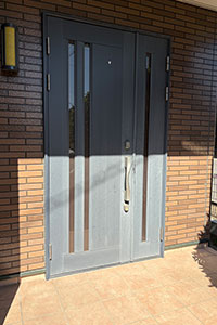 福岡市早良区 T様邸-玄関ドアリフォーム施工前01