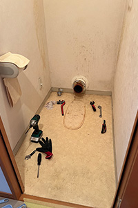 船橋市 S様邸-トイレリフォーム施工中02