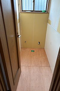 船橋市 N様邸-トイレリフォーム施工中02