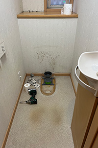 船橋市 F様邸-トイレリフォーム施工中01