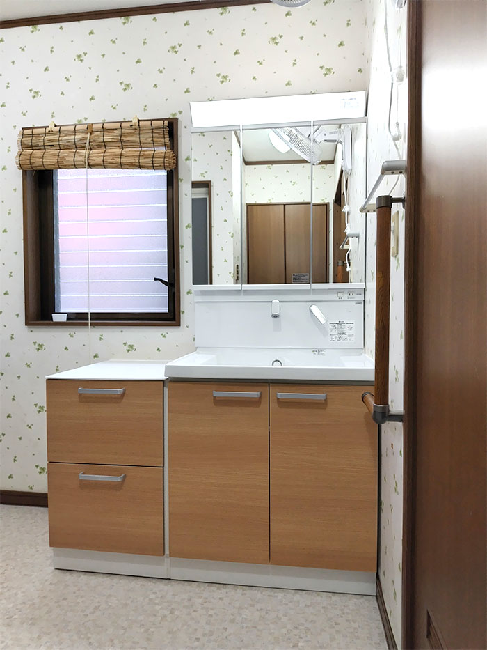 湖西市 H様邸-洗面リフォーム施工後01