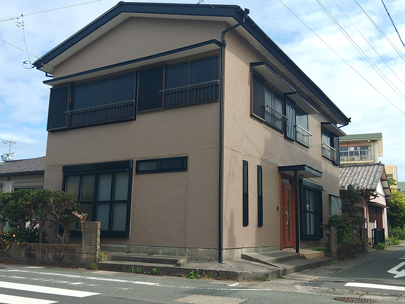 浜松市中央区 K様邸-外壁・屋根リフォーム施工後01