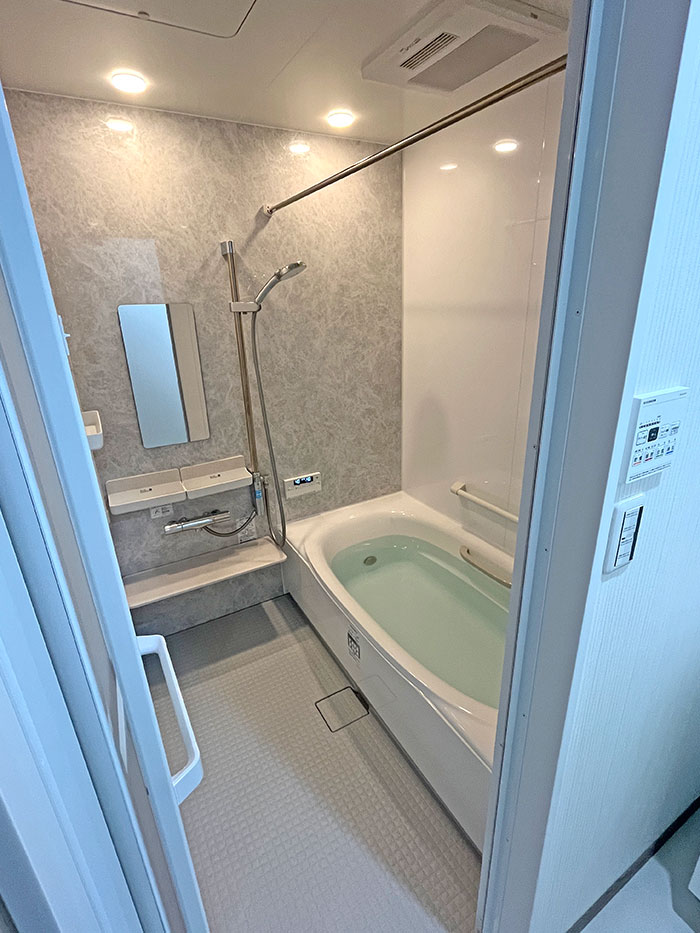 知多郡美浜町 K様邸-バスルームリフォーム, 洗面リフォーム施工後01