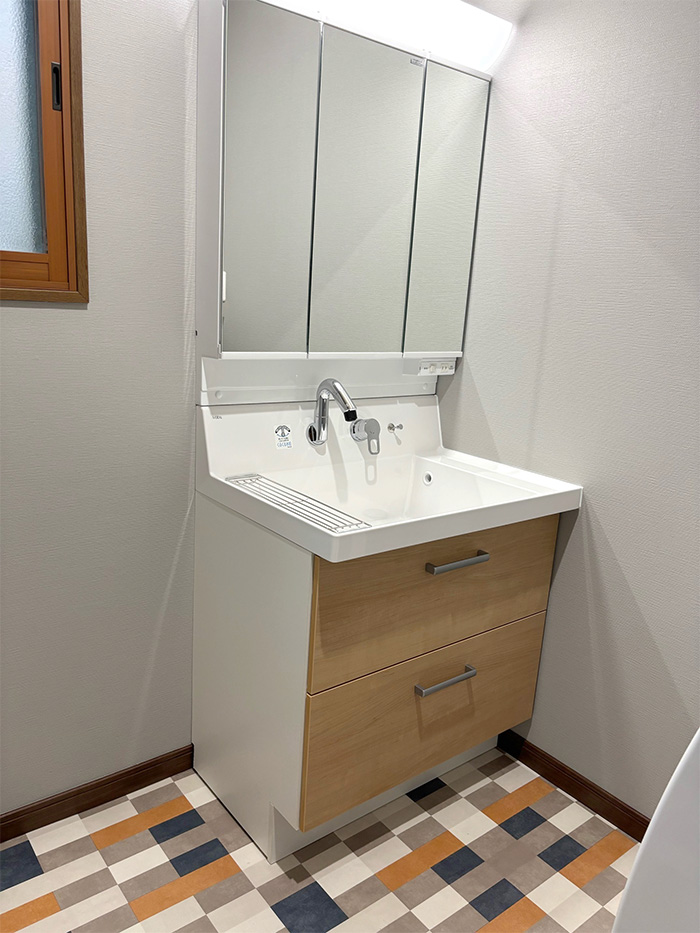 半田市 U様邸-洗面リフォーム施工後01