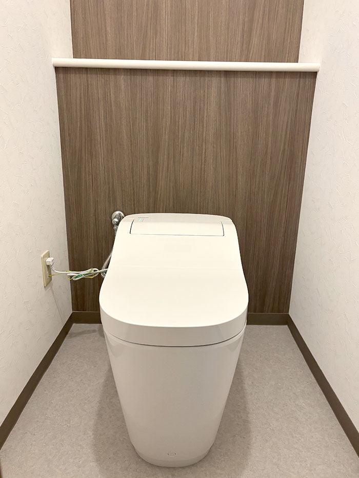 半田市 K様邸-トイレリフォーム施工後02
