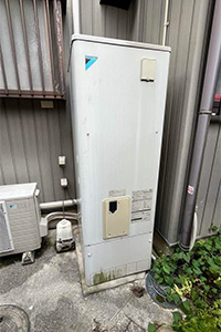 稲沢市 Y様邸-給湯器・エコキュート交換施工前01