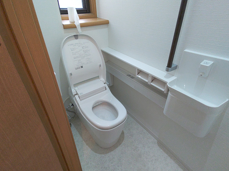 宝塚市 F様邸-トイレリフォーム施工後05