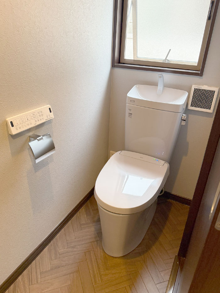 伊丹市 I様邸-トイレリフォーム施工後01