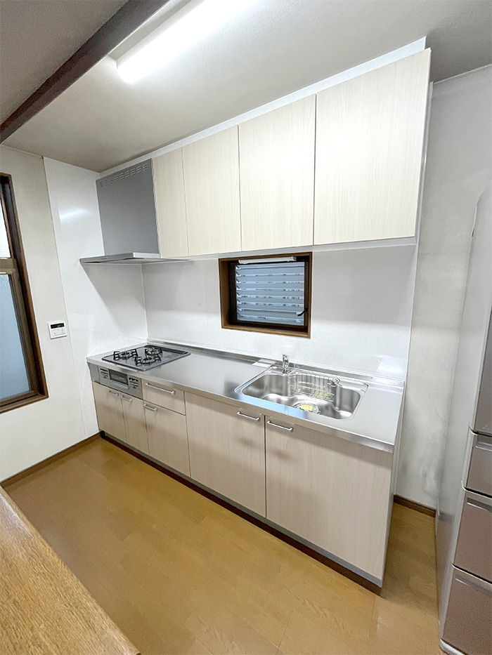 袋井市 T様邸-キッチンリフォーム施工後01