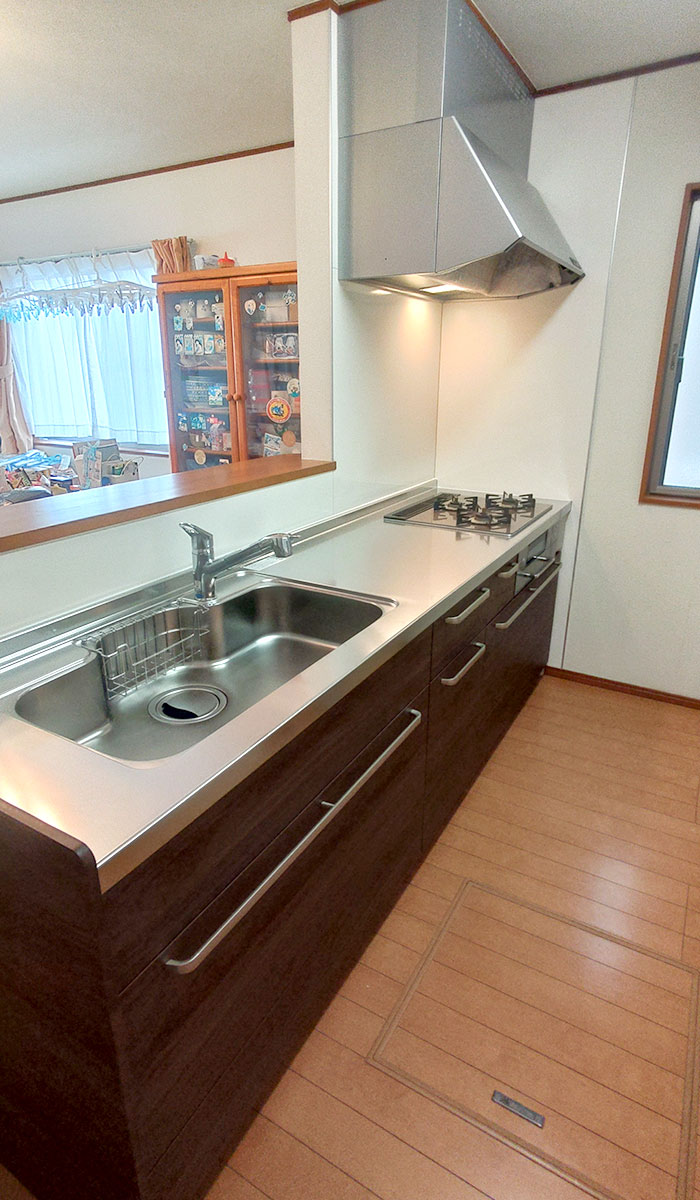草加市 K様邸-キッチンリフォーム施工後01
