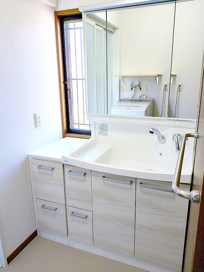 郡山市 I様邸-洗面リフォーム施工後01