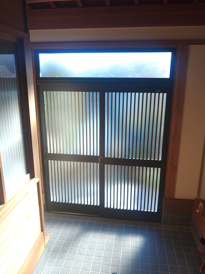 郡山市 S様邸-玄関ドアリフォーム施工後02