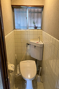 越谷市 H様邸-トイレリフォーム施工前01