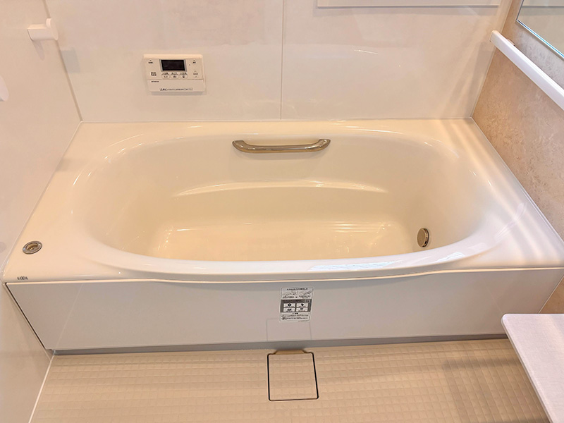 総社市 T様邸-バスルームリフォーム施工後01