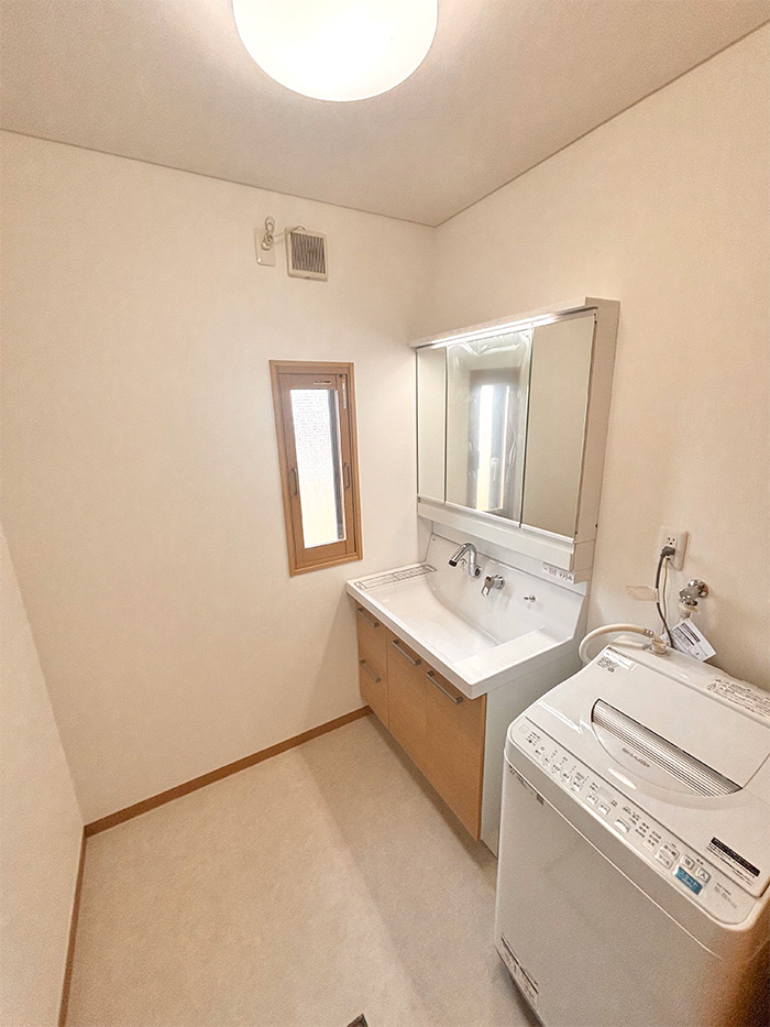 総社市 T様邸-洗面リフォーム施工後05