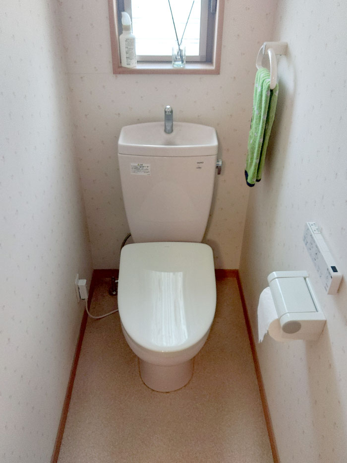 鳥栖市 H様邸-トイレリフォーム施工後02