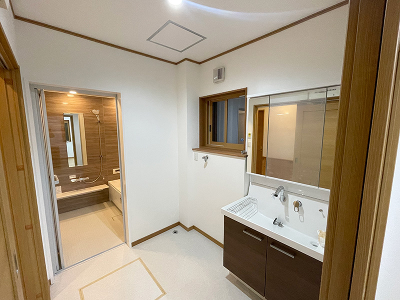長野市 O様邸-バスルームリフォーム, 洗面リフォーム施工後03