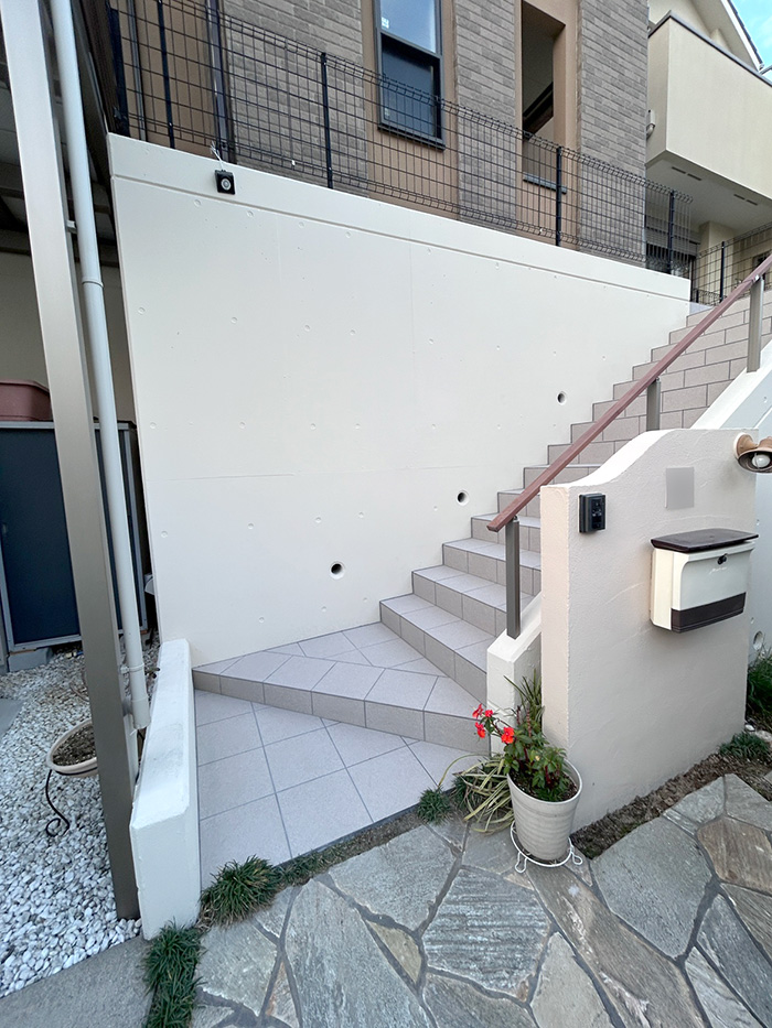 奈良市 H様邸-外壁工事その他リフォーム施工後01