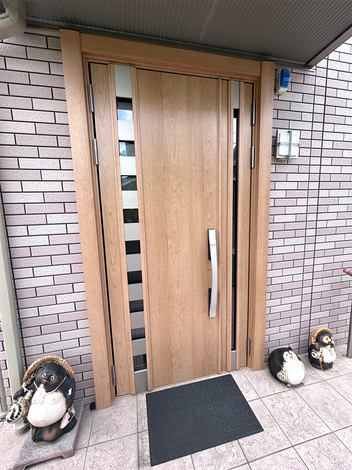木津川市 H様邸-玄関ドアリフォーム施工後04