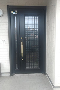 仙台市太白区 S様邸-玄関ドアリフォーム施工前01
