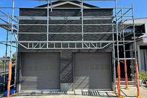 新潟市東区 A様邸-外壁・屋根リフォーム施工中02