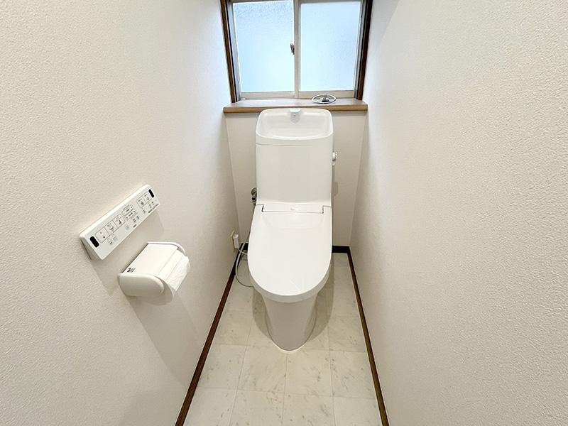 燕市 O様邸-トイレリフォーム施工後02