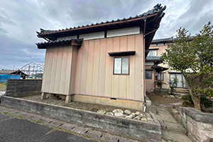 新潟市江南区 I様邸-外壁・屋根リフォーム施工前03