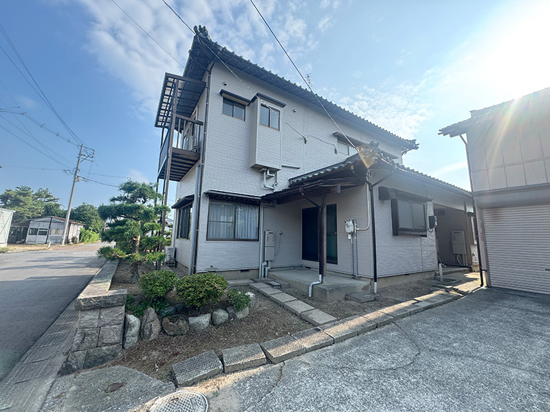 新潟市江南区 I様邸-外壁・屋根リフォーム施工後01