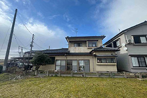 新発田市 K様邸-外壁・屋根リフォーム施工前02