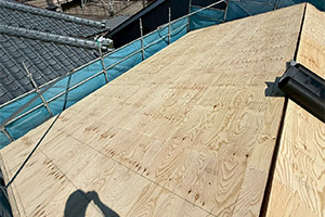 新潟市東区 W様邸-外壁・屋根リフォーム施工中01