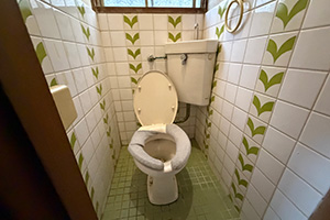 西宮市 I様邸-トイレリフォーム施工前01